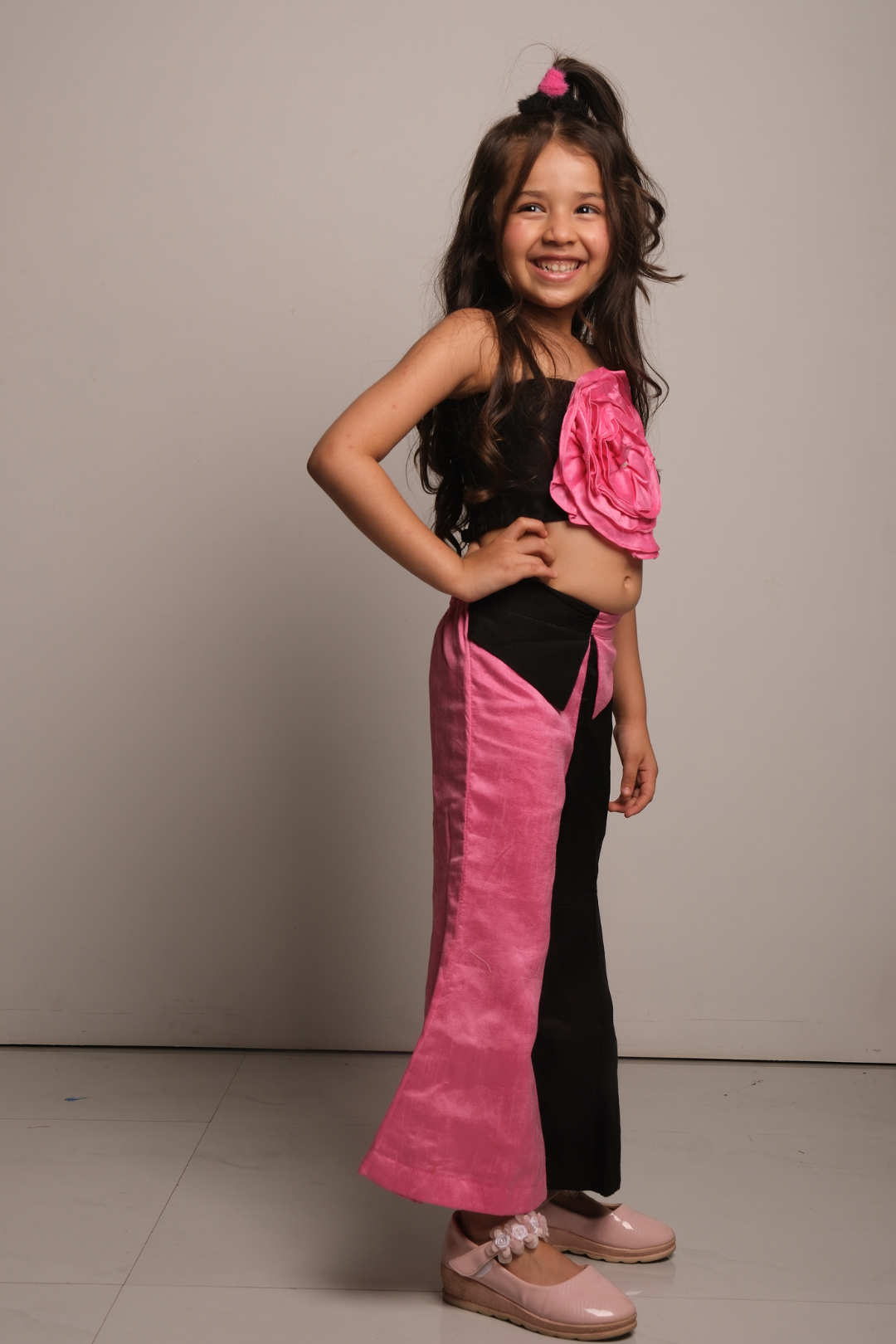 Girls' Pink & Black Co-Ord Set with Floral Embellished Crop Top